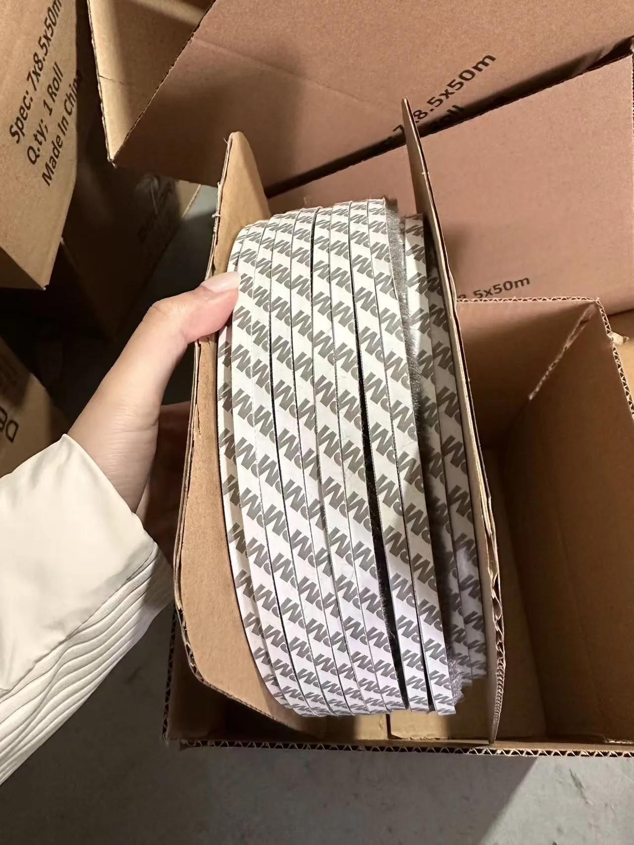 Hot melt adhesive brush strip roll in export carton